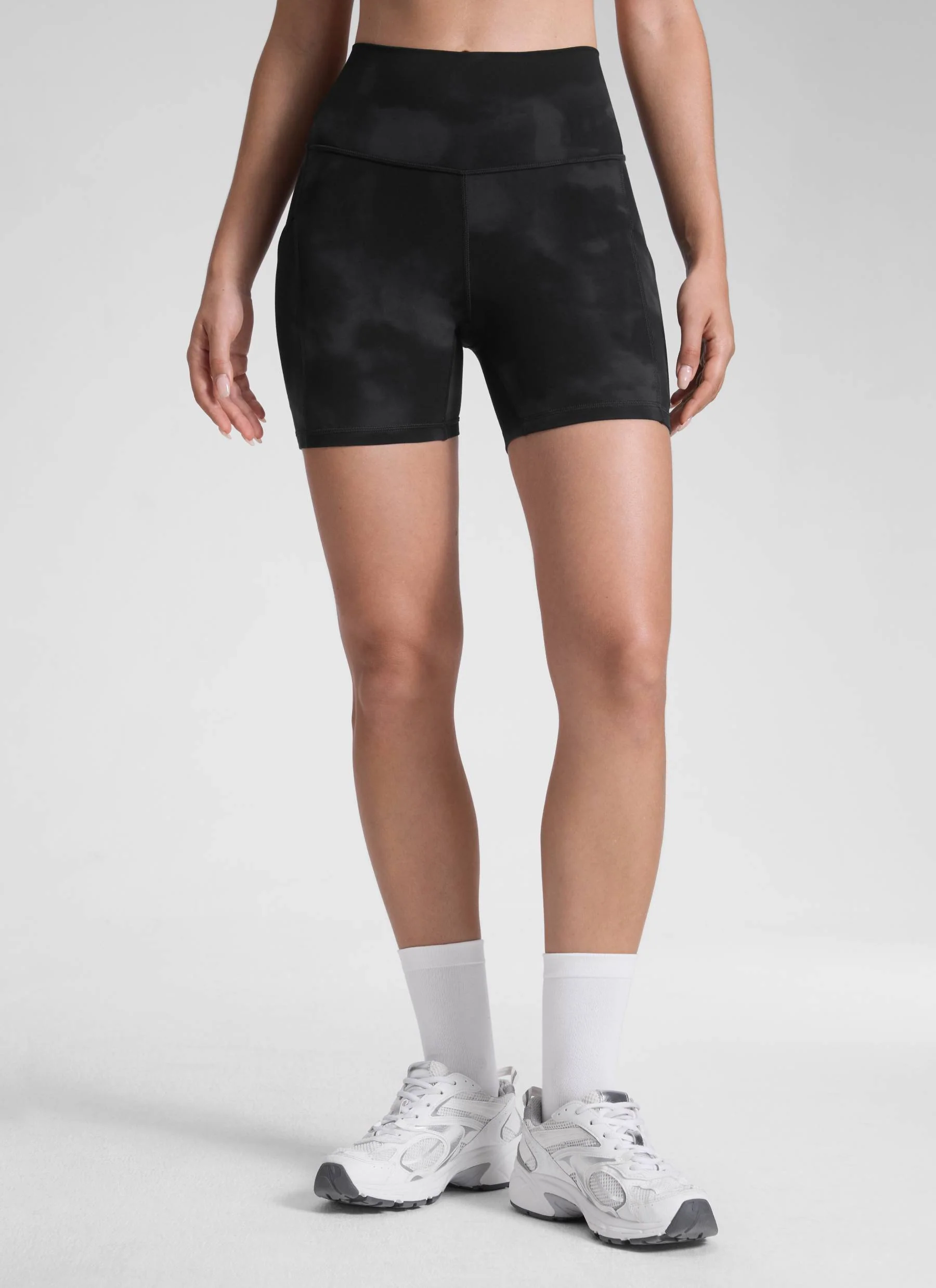 13926-butterluxe-pocket-yoga-shorts-5-14.webp Butterluxe Pocket Yoga Shorts 5''