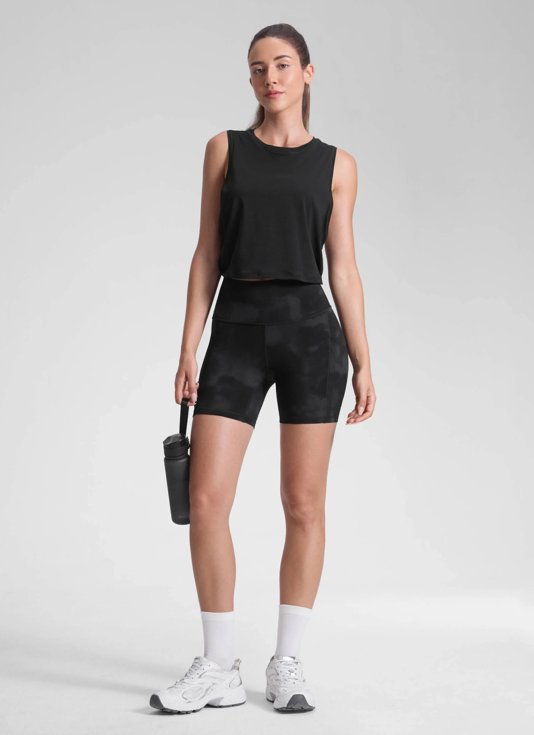 13926-butterluxe-pocket-yoga-shorts-5-16.webp Butterluxe Pocket Yoga Shorts 5''