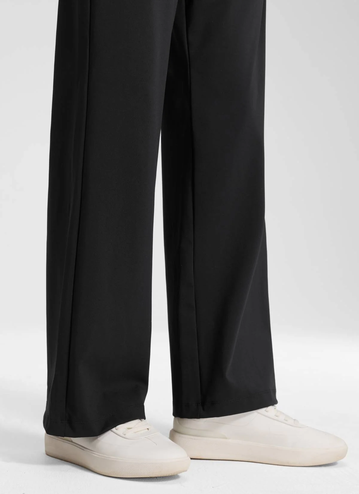 1746-walk-the-city-pocket-straight-leg-pant-30-8.webp Walk the City Pocket Straight Leg Pant 30"