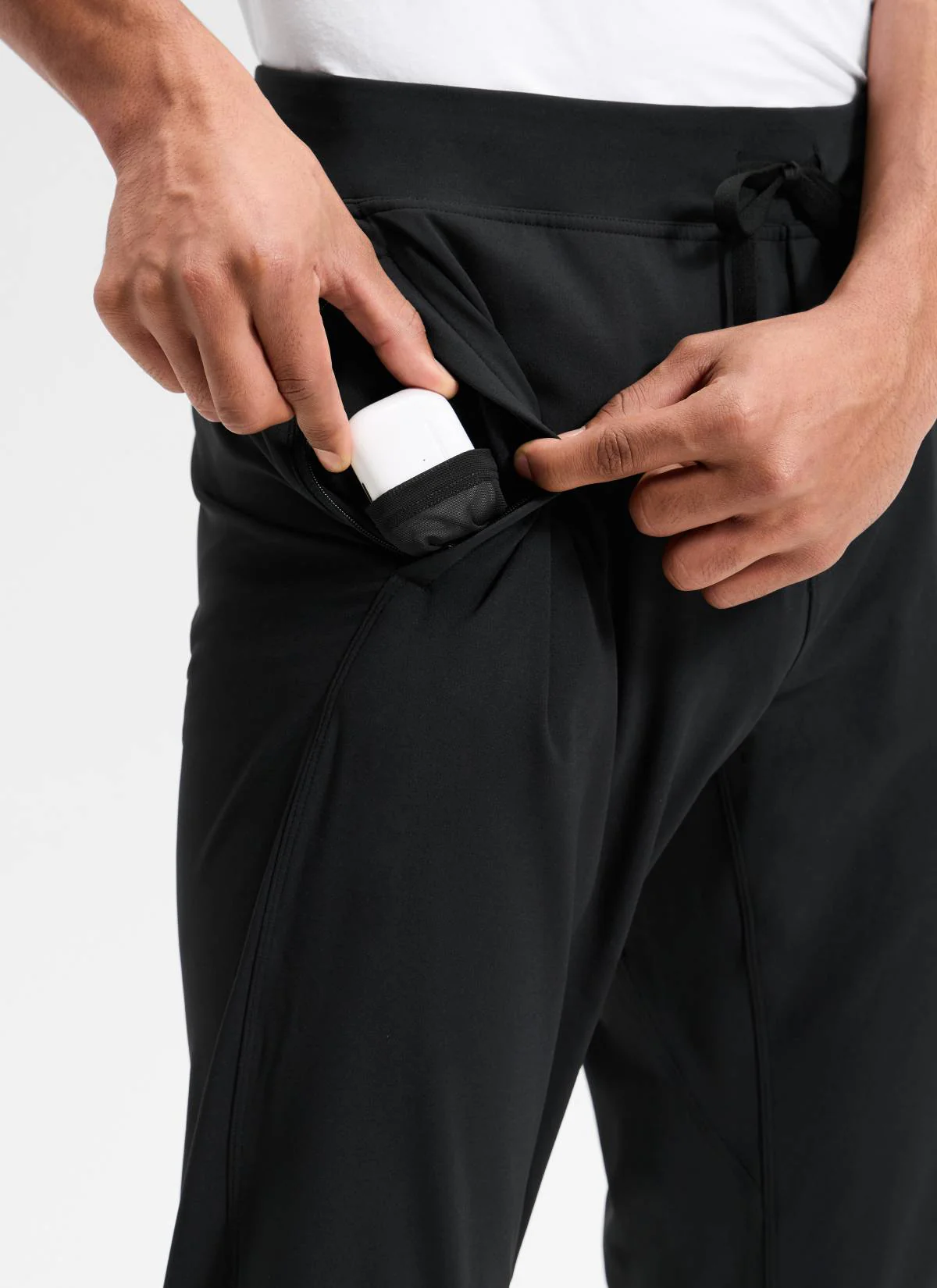 28783-on-the-travel-joggers-30-ankle-zipper-7.webp On the Travel Joggers 30''- Ankle Zipper