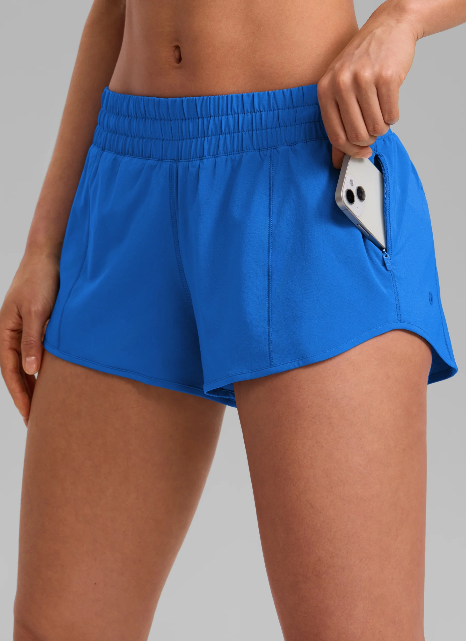 Feathery-Fit Soft Liner Zip Pocket Shorts 2.5''